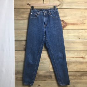 Vintage 550 Levi's High Rise Dark Wash Tapered